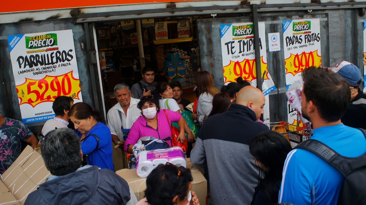 Tiene más de 40 años de historia: anuncian cierre definitivo de cadena de supermercados en Chile