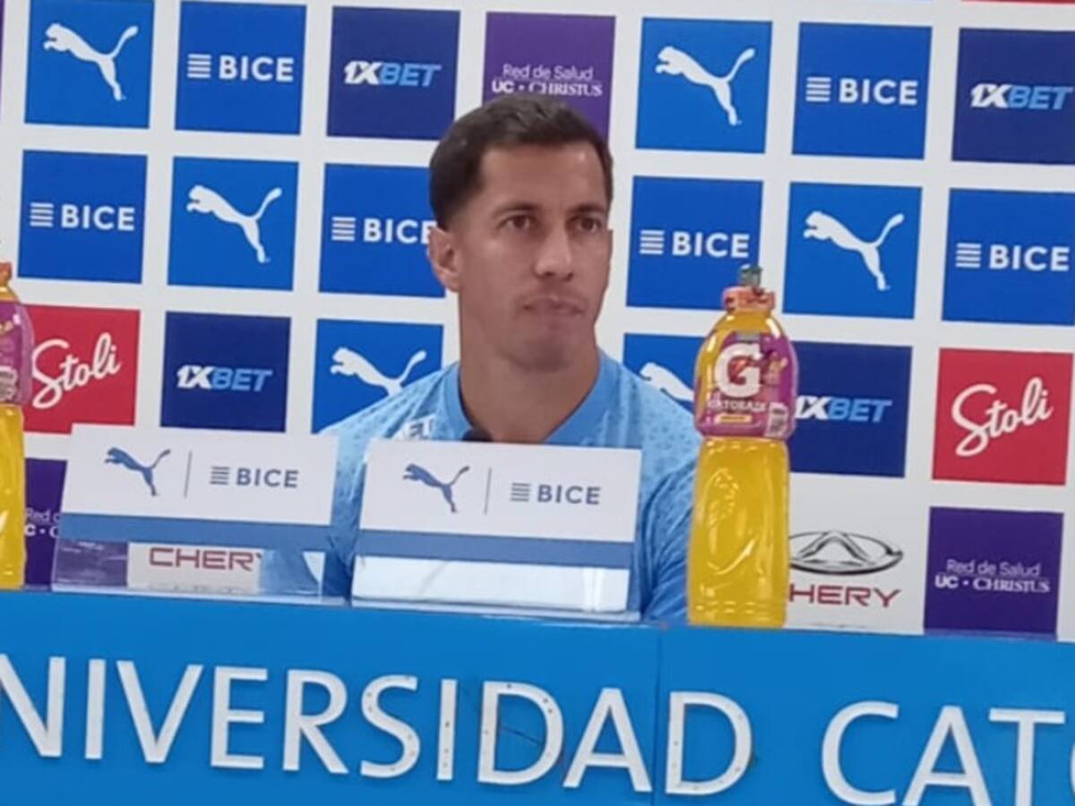 Agustín Farías reconoce que en la UC se motivaron con un aviso que dejó Tiago Nunes: “El mensaje del técnico fue claro”