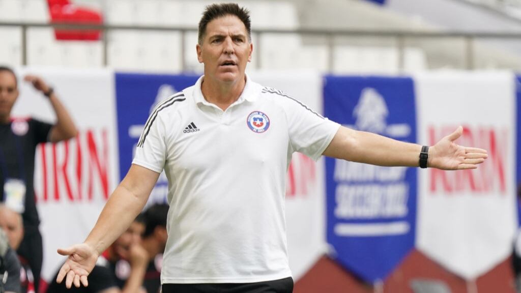 Eduardo Berizzo no quiere saber más del caso Byron Castillo: "Hay que pensar en el futuro y dejar atrás este tema"