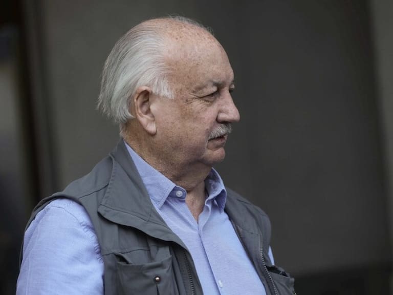 Guillermo Teillier se encuentra «clínicamente estable» tras ser hospitalizado