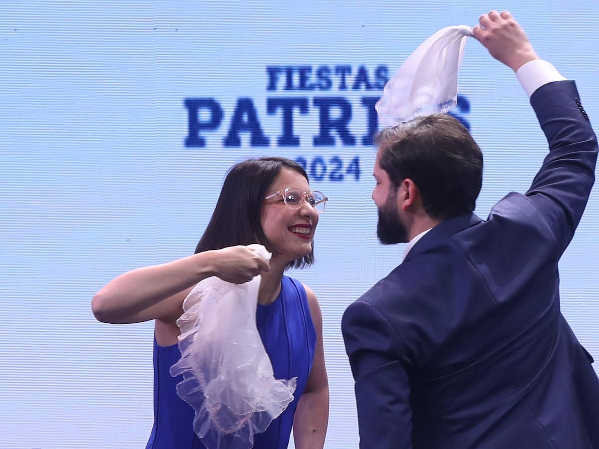 Revisa el pie de cueca del Presidente Boric y otras autoridades en la inauguración de las Fondas del Parque O’Higgins