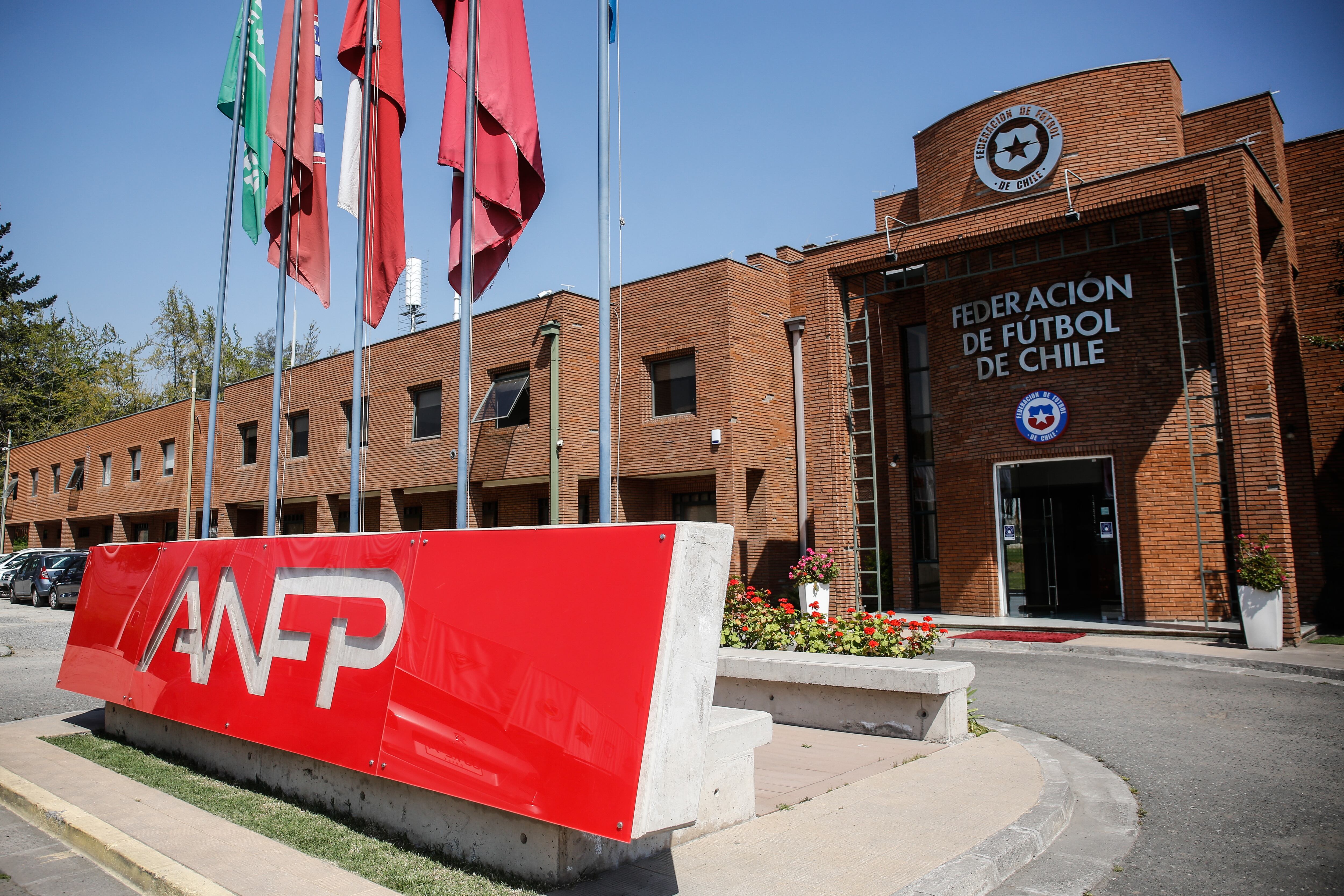 La sede de la ANFP vivirá un nuevo Consejo Extraordinario de Presidentes de Clubes | Agencia Uno