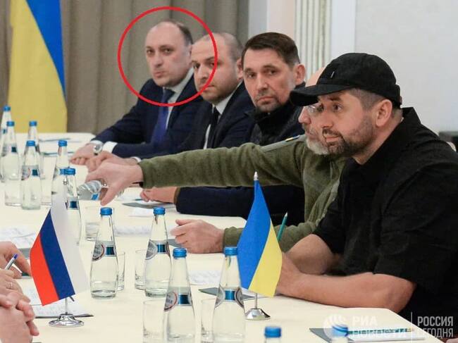 Denis Kireev durante una cita entre las delegaciones de Rusia y Ucrania