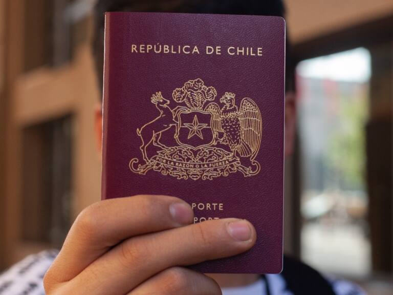 EE.UU. aprueba proyecto que retira fondos para el programa de Visa Waiver a Chile