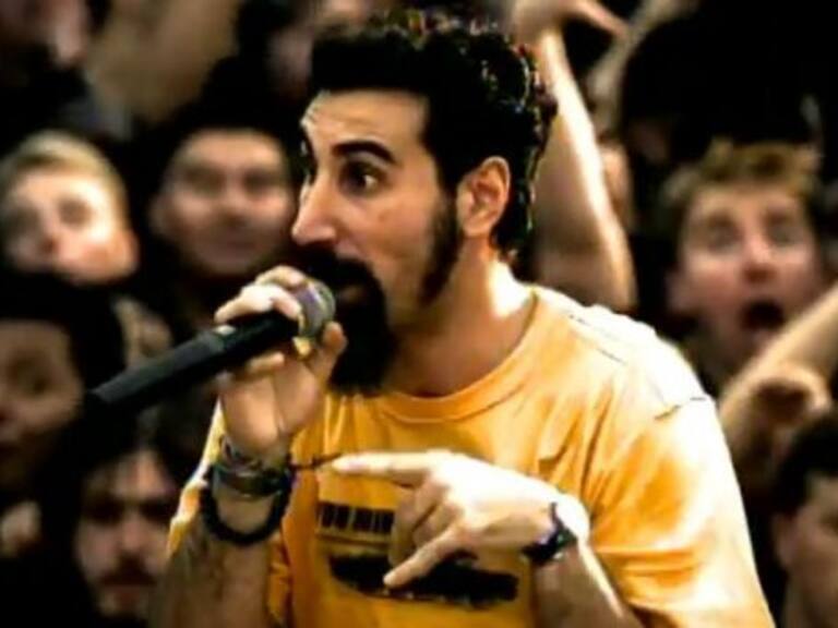 «Chop Suey!» de System of a Down superó los mil millones de reproducciones en YouTube