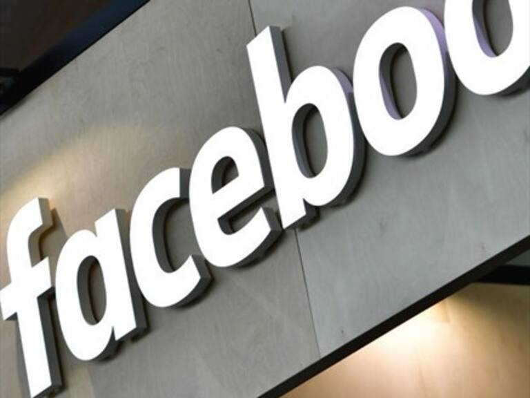 Facebook crea equipo para vigilar injerencia en elecciones de Brasil y EEUU