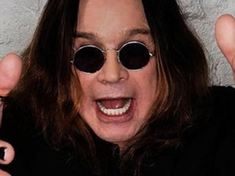 Ozzy Osbourne reveló que «murió» dos veces camino al hospital en su tiempo de descontrol