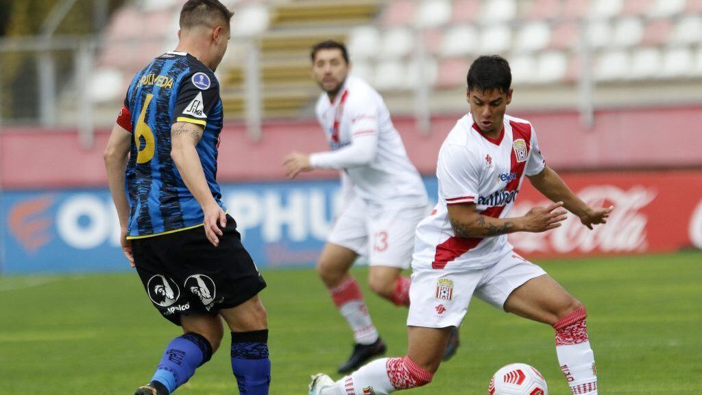 09 DE MAYO DE 2021/Curicó. Durante el partido válido por la séptima fecha del campeonato AFP Planvital, entre Curicó Unido y Huachipato disputado en el Estadio Bicentenario La Granja. FOTO: GABRIEL SILVA/AGENCIA UNO