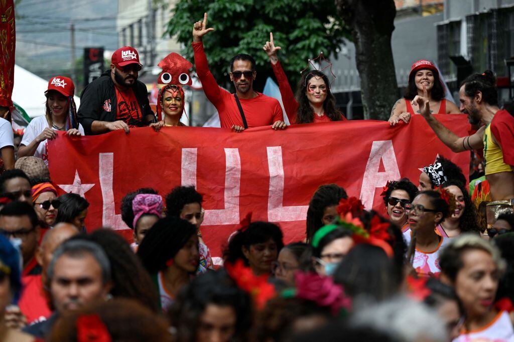 Seguidores de Lula Da Silva en un acto de campaña en Brasil