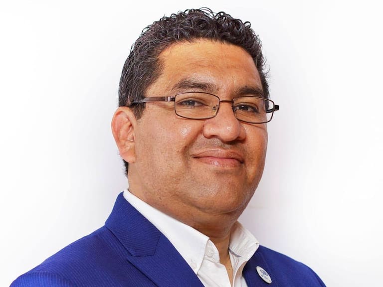 Patricio Quisbert REDES SOCIALES