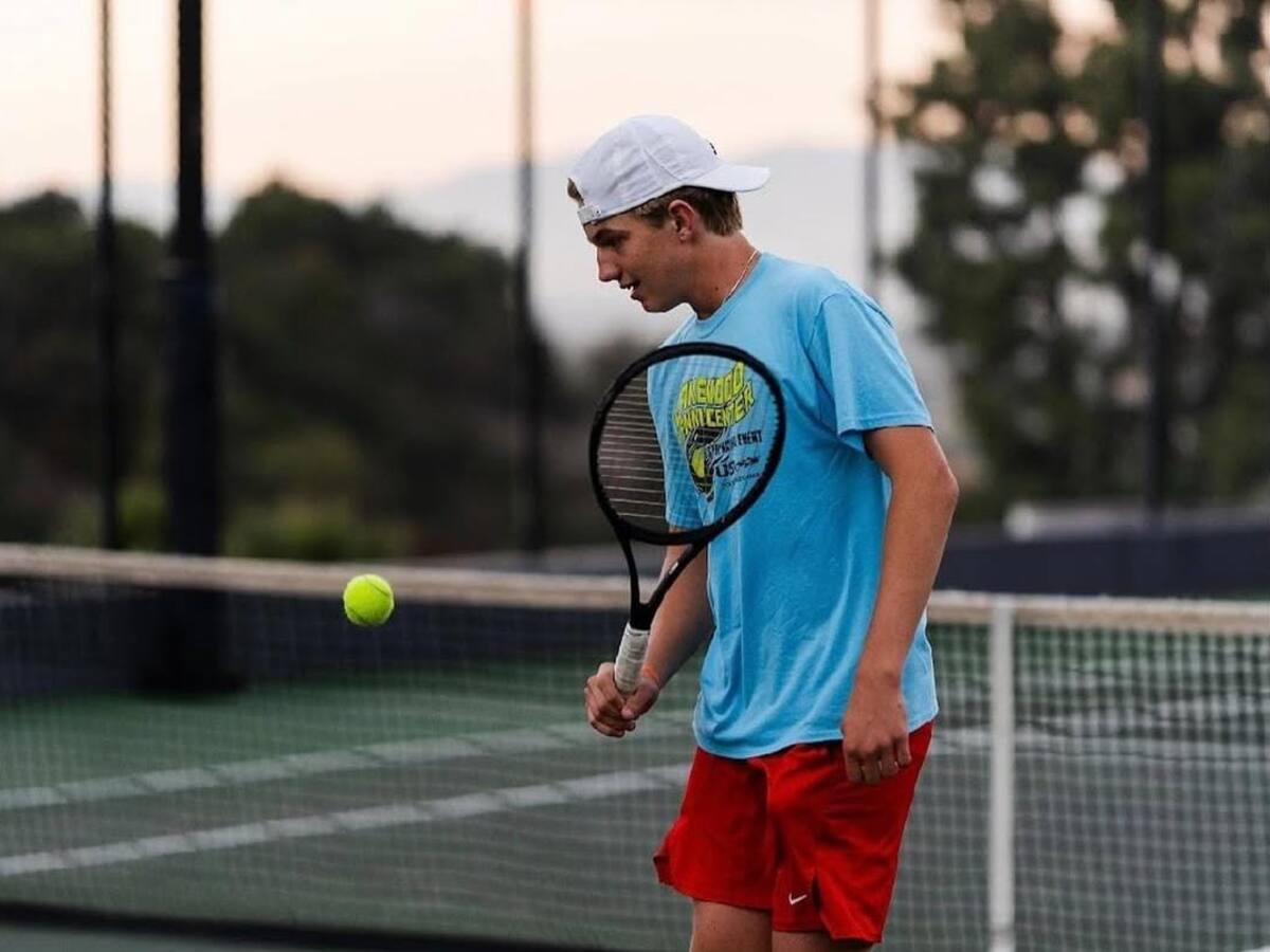 Promesa del tenis muere a los 18 años tras ser atropellado por conductora en estado de ebriedad