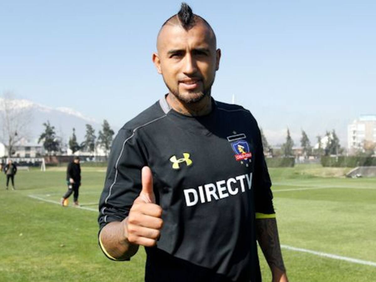 Vidal festejó el sufrido triunfo de Colo-Colo: «En las buenas y en las malas, apoyando siempre»