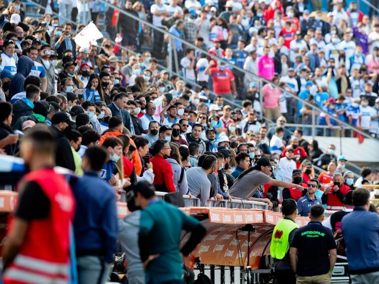Colo Colo arriesga un castigo de hasta 10 puntos si se comprueba la entrega de entradas a sus hinchas para el duelo ante la UC