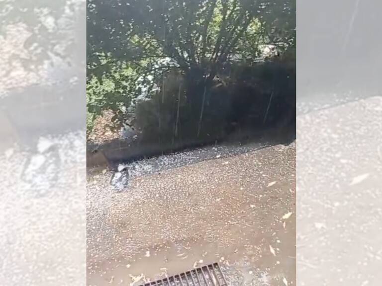 ¡La naturaleza sorprendió a Pomaire! Registran sorpresa de habitantes tras caída de granizo