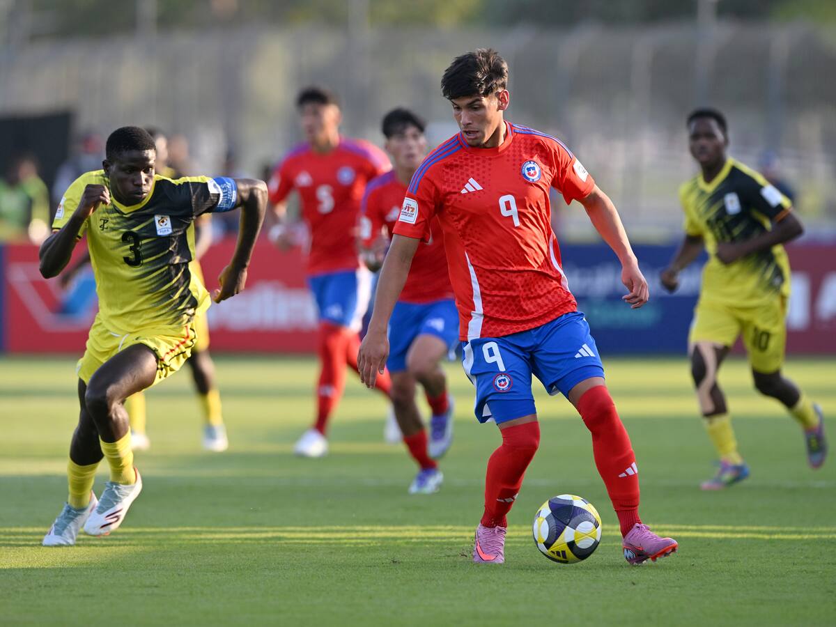 Uganda amargó el triunfo de Chile agónicamente en la segunda fecha del Mundial Sub 17 de Qatar