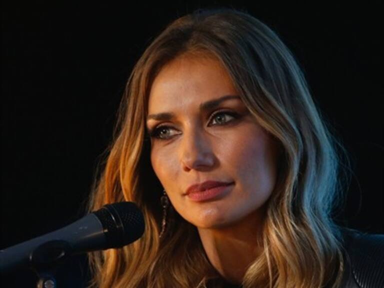 El sensual vestido de Carolina de Moras que sacó aplausos en el Monticello