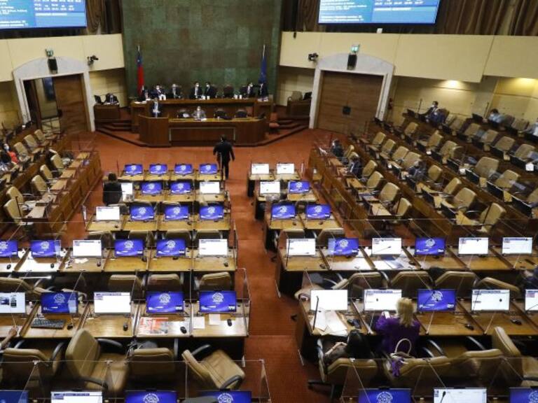 Diputados llegan a consenso para la mesa de la Cámara: serán seis periodos y ocho meses por cada partido político