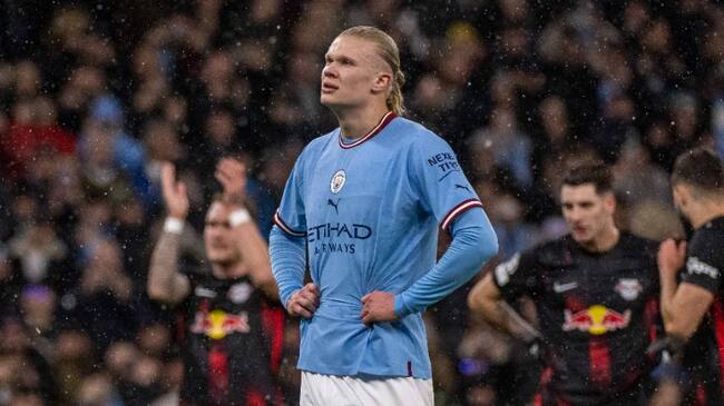 "Haaland no es un crack": La insólita reacción de un ex Colo Colo tras los cinco goles del noruego en Champions League