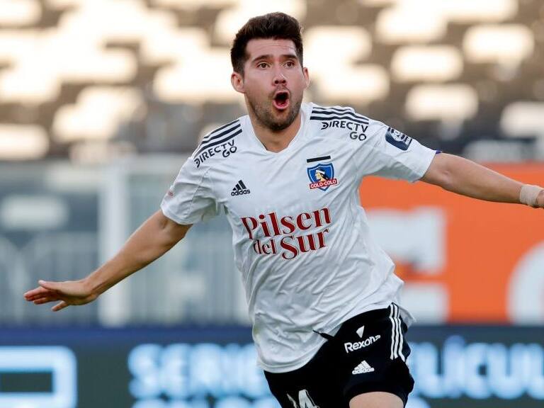 31 de Enero del 2021/SANTIAGOCésar Fuentes(c) celebra su primer gol y el 2 a 1 de Colo Colo ,durante el partido valido por la Vigésimo Sexta fecha del Campeonato Nacional AFP PlanVital 2020, entre Colo Colo vs Unión La Calera, disputado en el Estadio Monumental.
FOTO:FRANCISCO LONGA/AGENCIAUNO