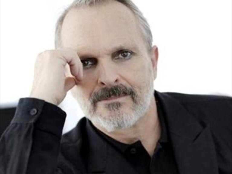 Miguel Bosé arremete contra Nicolás Maduro y ofrece su apoyo a Juan Guaidó