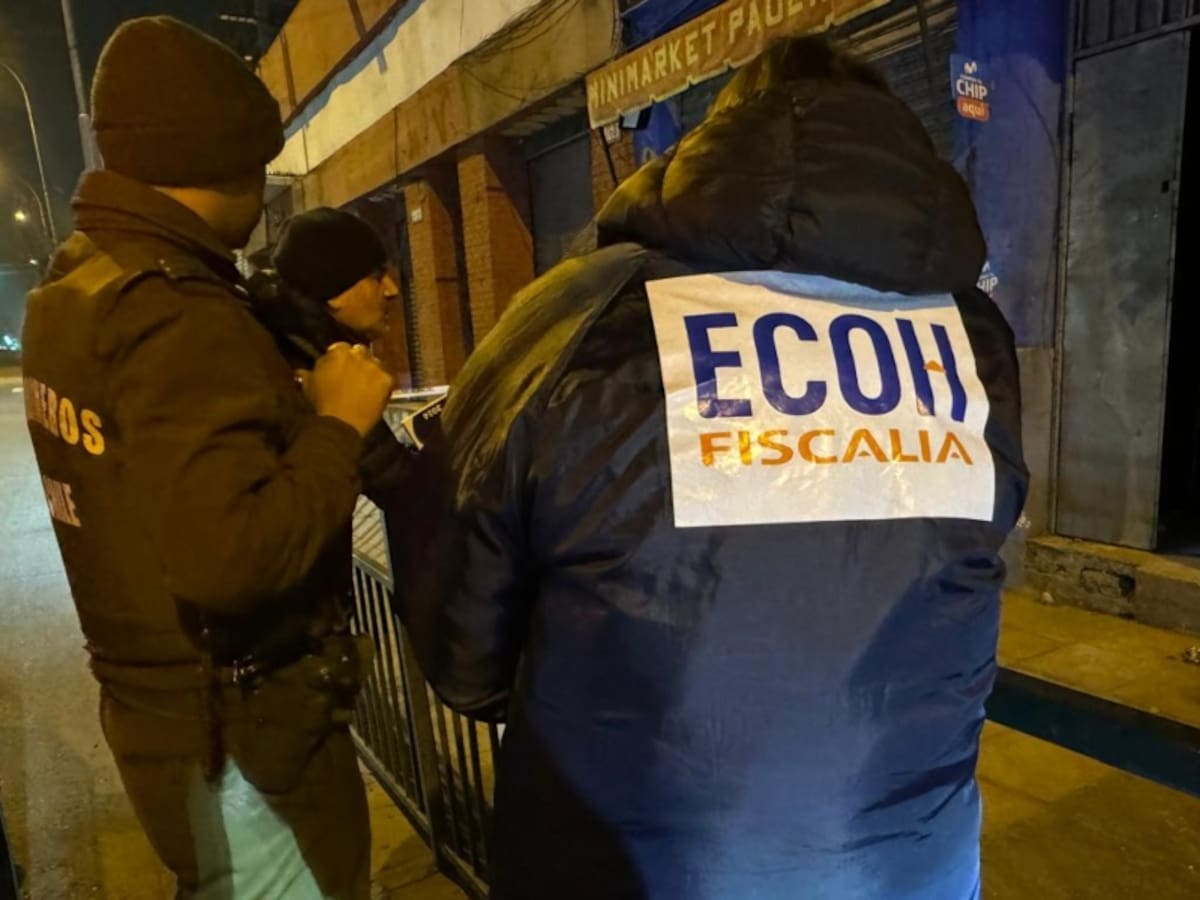 Hombre muere al interior de un cité tras ser baleado en Estación Central: bala provino desde el exterior