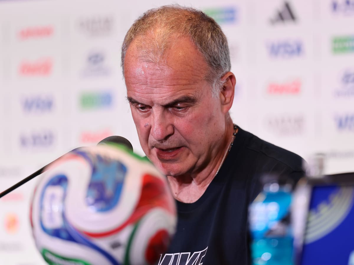 Bombazo en Montevideo: Uruguay ya tiene al histórico mundialista que asumirá el mando de la ‘celeste’ tras la salida de Marcelo Bielsa