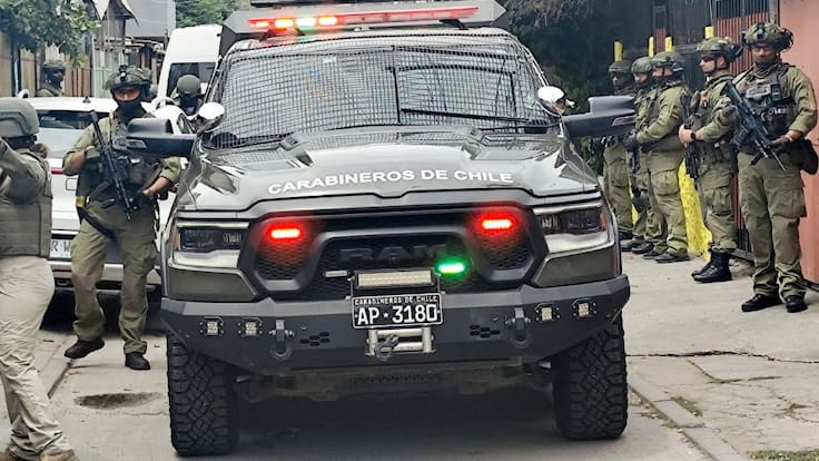 Detienen a sujeto con “triple nacionalidad” tras incautación de éxtasis y metanfetamina en Santiago