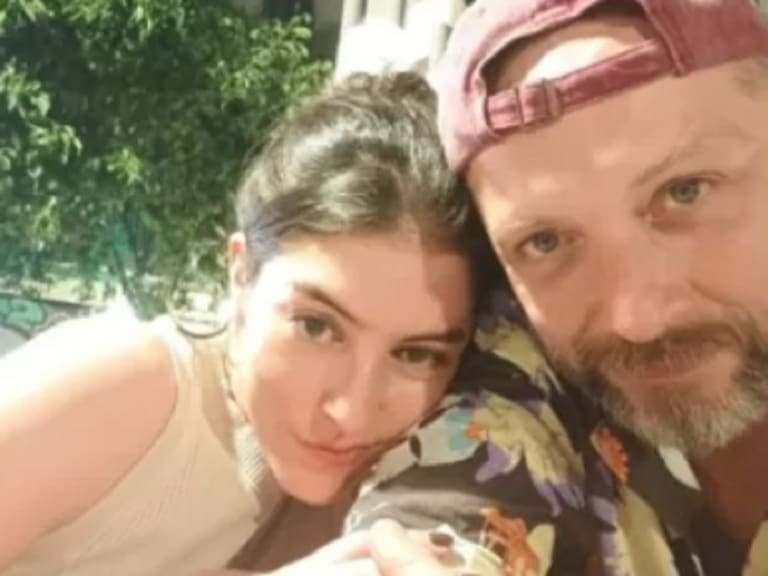 ¡Nuevo romance! Conocido actor de Mega confirmó pololeo con hija de famoso animador