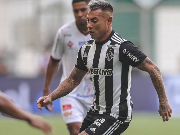 Eduardo Vargas anota su primer gol del año con Atlético Mineiro