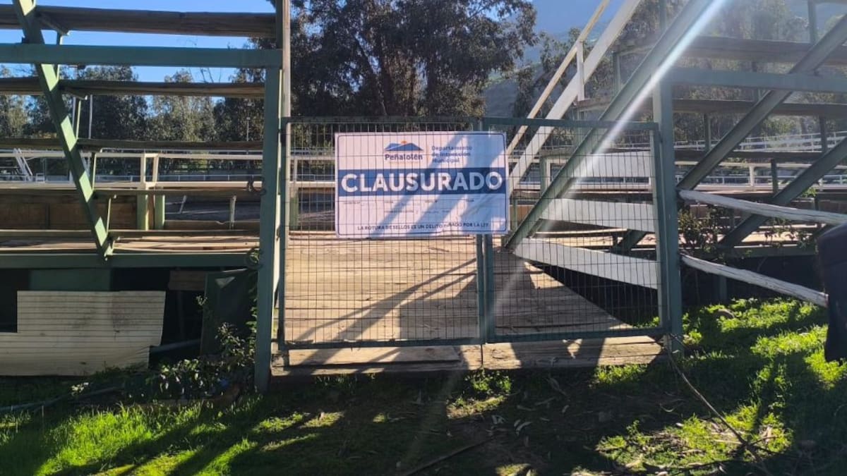 Municipalidad de Peñalolén clausura medialuna ilegal: alcalde asegura que “se acabó el rodeo” en la comuna