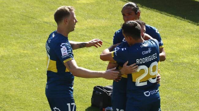 02 DE ENERO DE 2021/VIÑA DEL MARJuan Cuevas en festejo de su gol y el 1-0, durante el partido valido por la fecha 27 del Campeonato Nacional AFP PlanVital 2020, entre Everton y Deportes Iquique, disputado en el Estadio Sausalito.
FOTO: LEONARDO RUBILAR CHANDIA/AGENCIAUNO