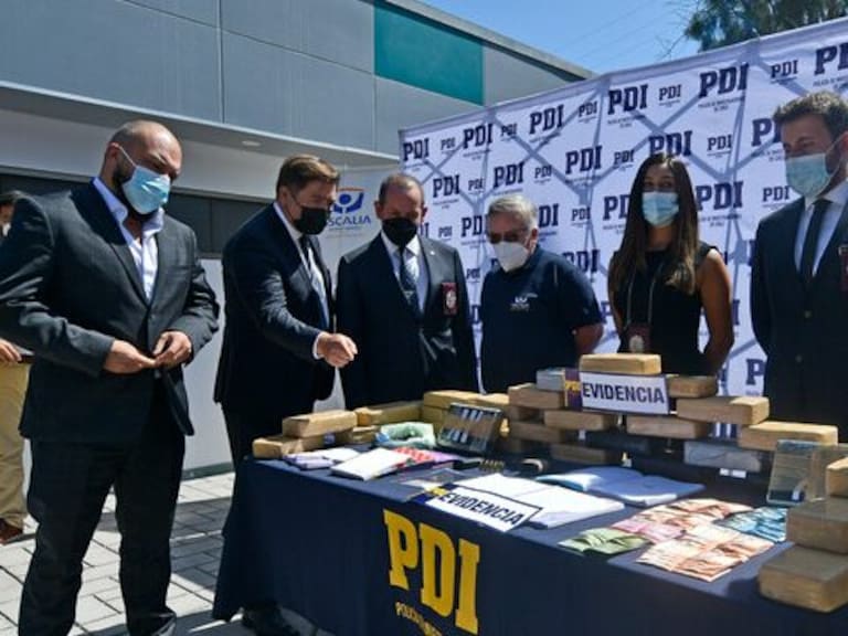 Liderada por un excarabinero: PDI desbarata banda vinculada al Tren de Aragua