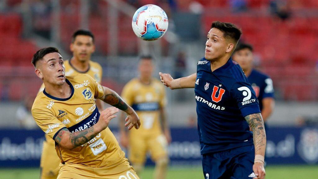 5 de Marzo del 2020/SantiagoRodrigo Echeverria(i) y Diego Carrasco(d) ,durante el partido valido por la Séptima fecha del Campeonato Nacional AFP PlanVital 2020, entre Universidad de Chile vs Everton, disputado en el Estadio Santa Laura.
FOTO:FRANCISCO LONGA/AGENCIAUNO