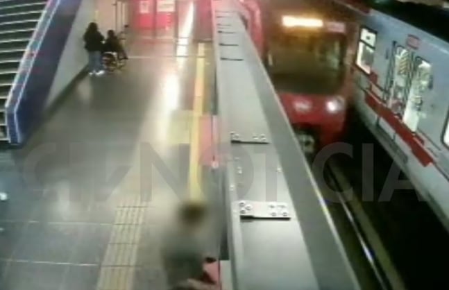 Presunto suicido en Metro