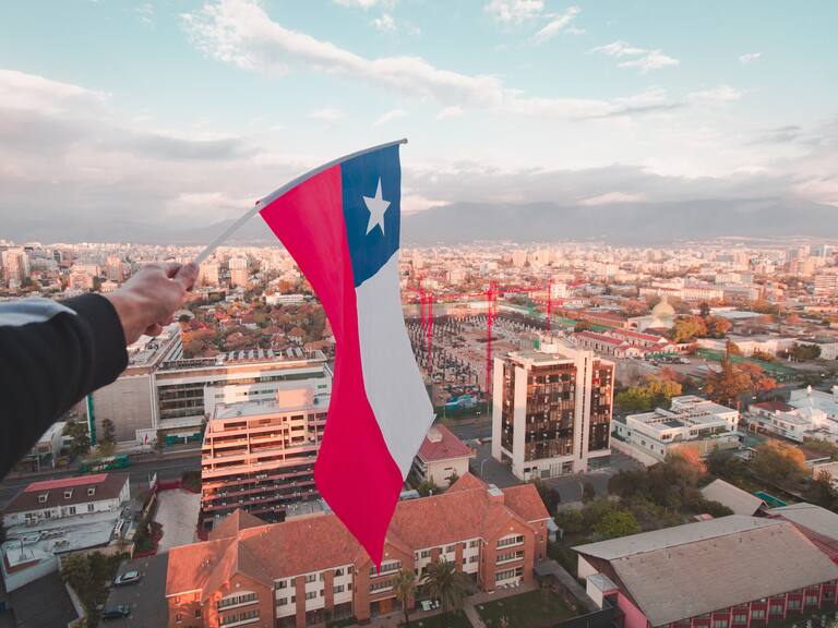 Desde mejor calidad de vida hasta gastronomía: Chile destaca en siete rankings internacionales este 2024