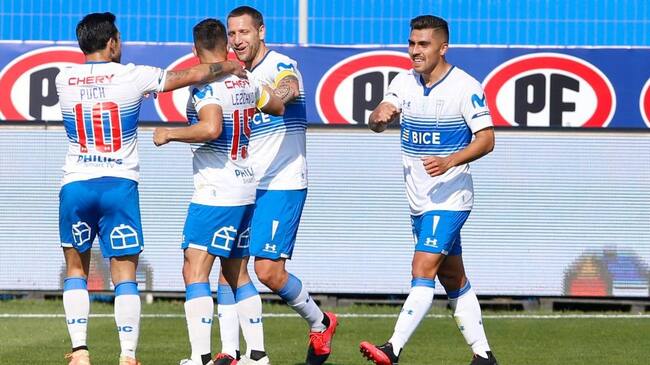 5 de Septiembre del 2020/SantiagoCesar Pinares(c) celebra su primer gol y el 3 a 0 de su equipo ,durante el partido valido por la Novena fecha del Campeonato Nacional AFP PlanVital 2020, entre Universidad Católica vs Coquimbo Unido, disputado en el Estadio San Carlos de Apoquindo.
FOTO:FRANCISCO LONGA/AGENCIAUNO
