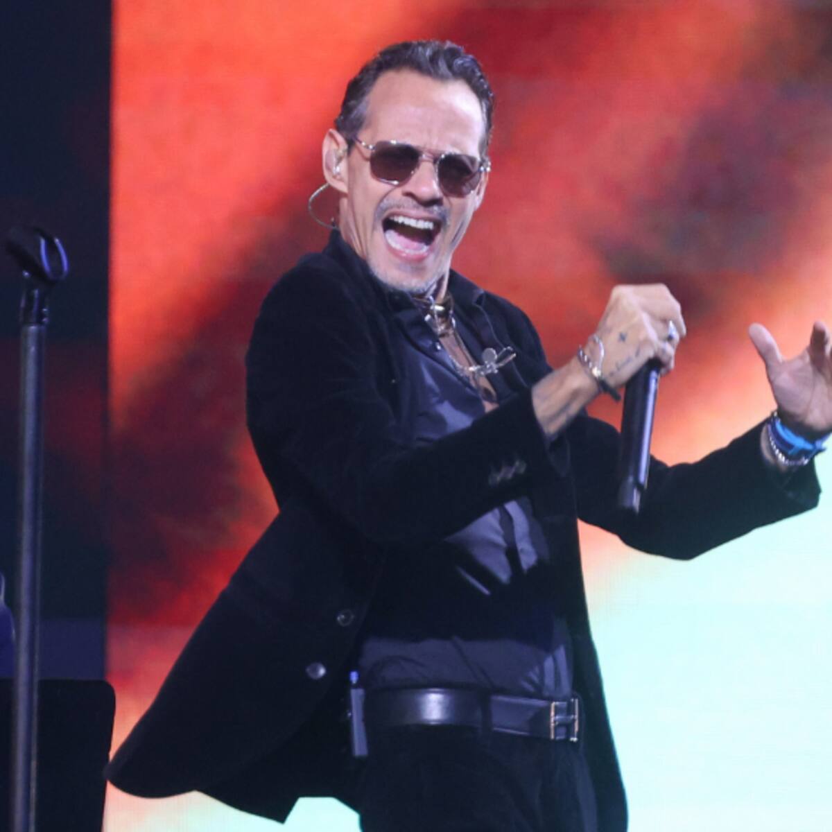 “Tremendo, nada más que decir”: las reacciones ante la aplaudida presentación de Marc Anthony en el Festival de Viña 2025