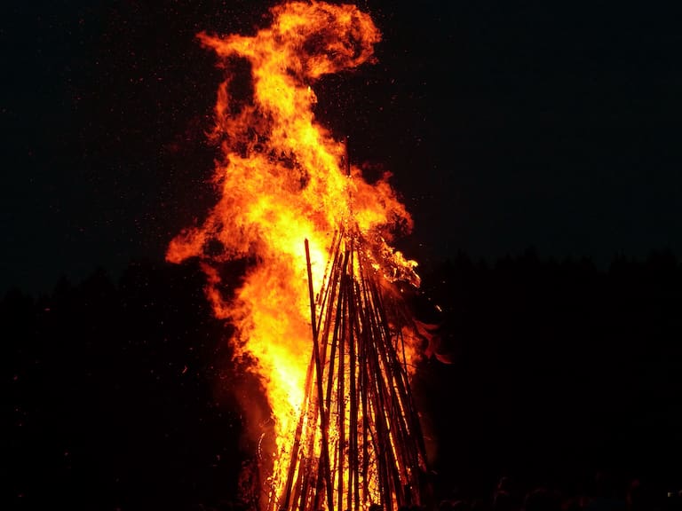 Noche de San Juan en Chile: tradiciones, rituales y el llamado a reconectar con la naturaleza