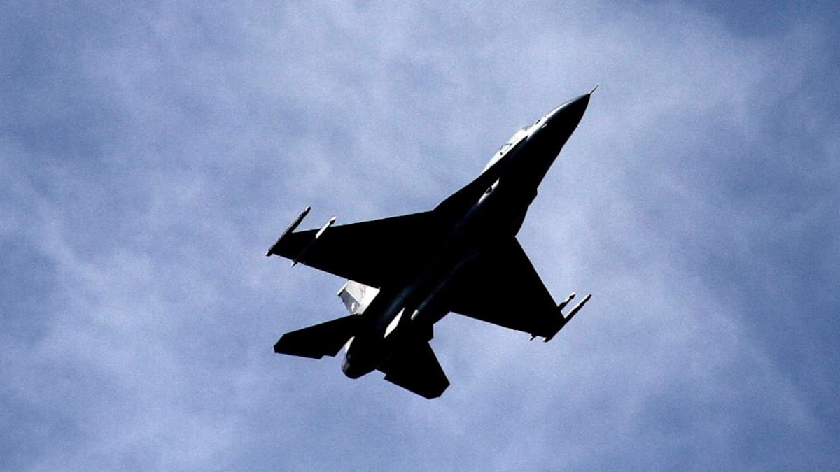 ¿Sentiste los aviones de la FACh sobrevolando Santiago hoy? Esta es la explicación