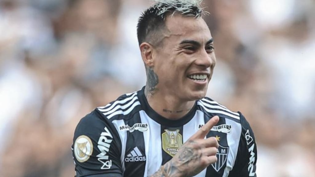 Eduardo Vargas cierra el Brasileirao dándole el triunfo al Atlético Mineiro sobre Corinthians