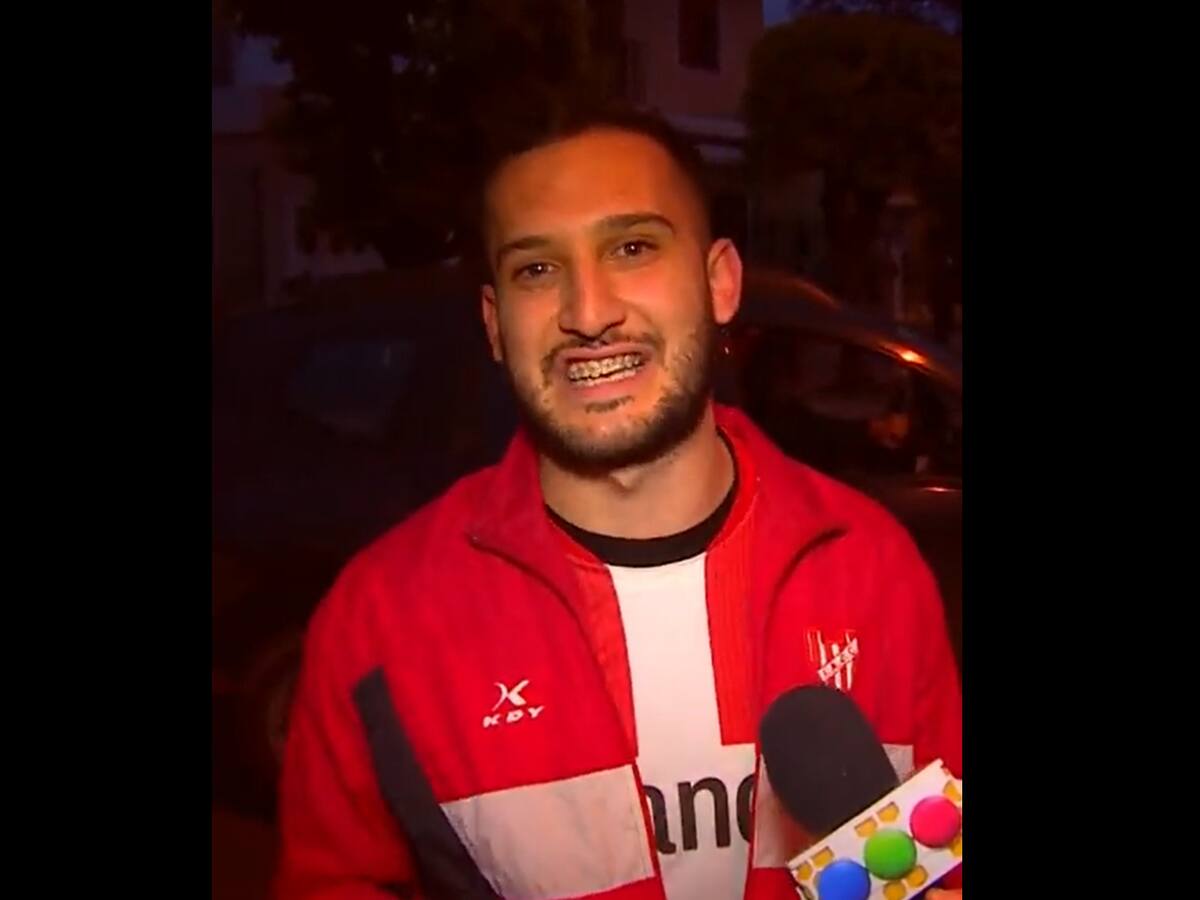 Hincha argentino se convirtió en viral tras emotivo mensaje a su amigo fallecido del equipo rival