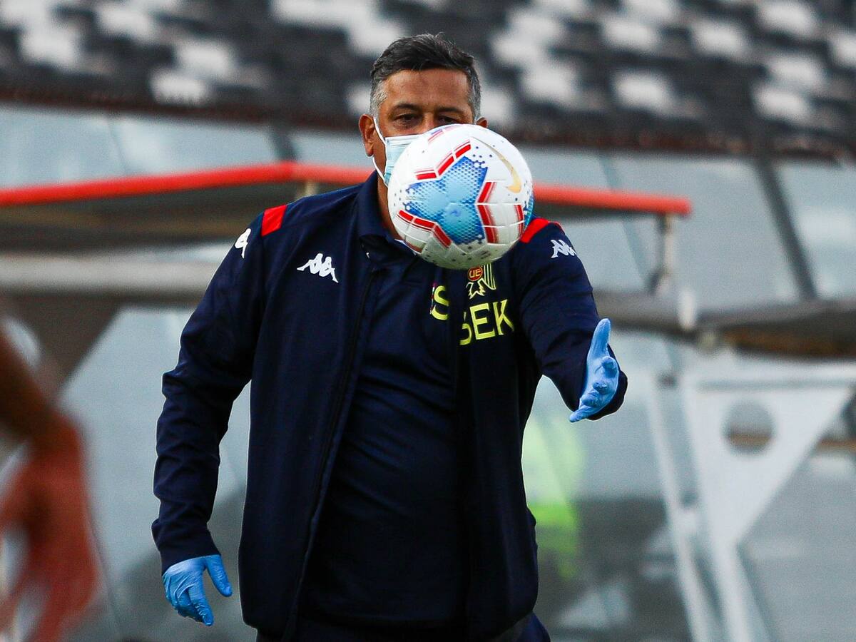 Ronald Fuentes: «Fuimos capaces de ser superiores a Colo Colo y aprovechar las oportunidades de gol»