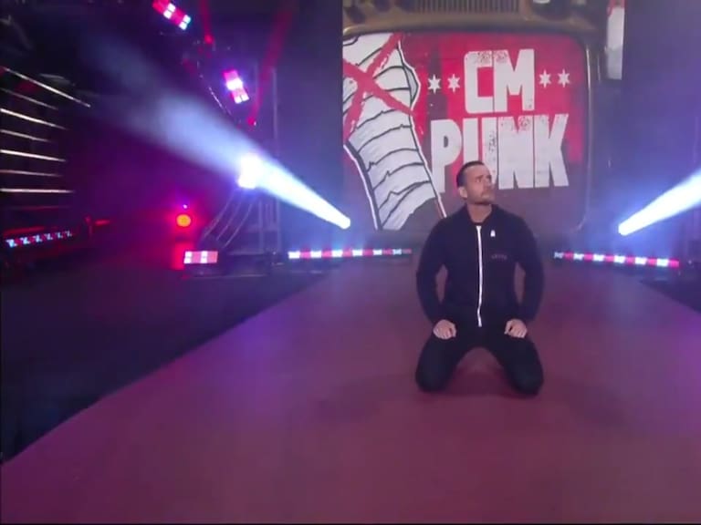 CM Punk volvió a la lucha libre y sus fanáticos explotaron