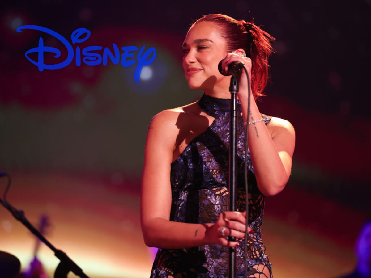 Dua Lipa podría firmar con Disney para interpretar a un icónico personaje en su versión live-action