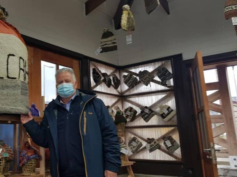 Dalcahue dio inicio a la la tercera versión de la Expo del Gorro Chilote