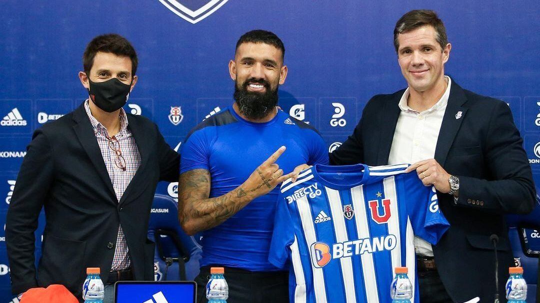 nueva camiseta de la U de Chile 2022