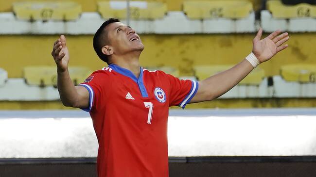 El atacante de la selección chilena Alexis Sánchez mantiene la ilusión de ir al próximo Mundial tras anotar dos goles en la victoria de Chile ante Bolivia.