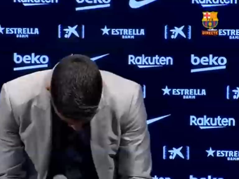 Luis Suárez no aguantó el llanto en su despedida del FC Barcelona: «Es muy difícil para mí»