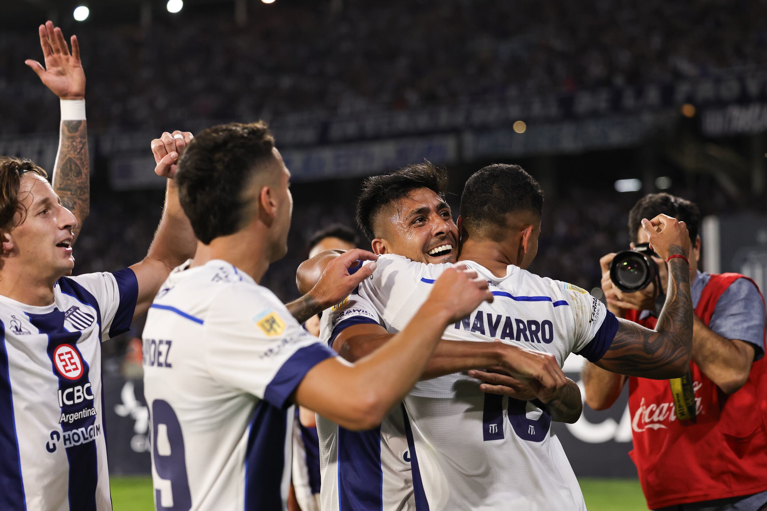 Talleres derrotó a Huracán y prácticamente lo bajó de la opción de ser campeón en el fútbol argentino | X: Talleres