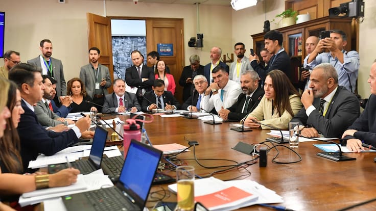 “El fútbol necesita este proyecto”: Milad y Duco debaten por reforma a la ley de Sociedades Anónimas Deportivas en el Congreso